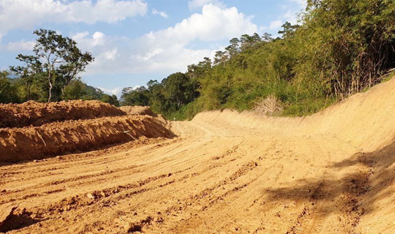 Xử lý nghiêm các trường hợp san ủi đồi núi để phân lô, bán nền