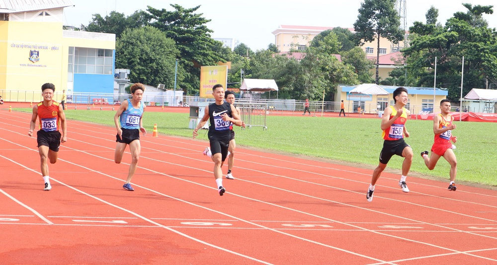 Ha Noi: Nhat toan doan Giai vo dich dien kinh tre quoc gia 2022 2 dien-kinh-2.jpg