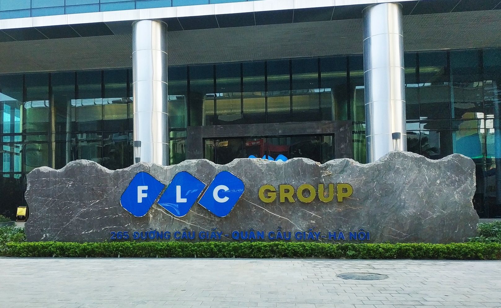 FLC se mua lai tru so tai Cau Giay da gan no cho ngan hang? 2 FLC