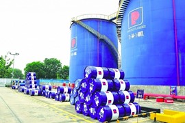 Doanh nghiệp phải chủ động nhập khẩu xăng dầu ngay trong quý 1/2023