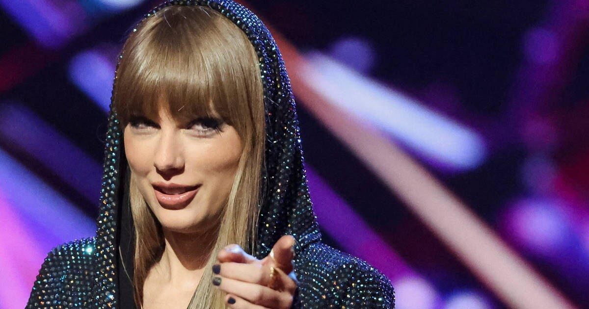 Bất chấp giá vé, người dân đổ xô đi xem phim concert mới của Taylor Swift