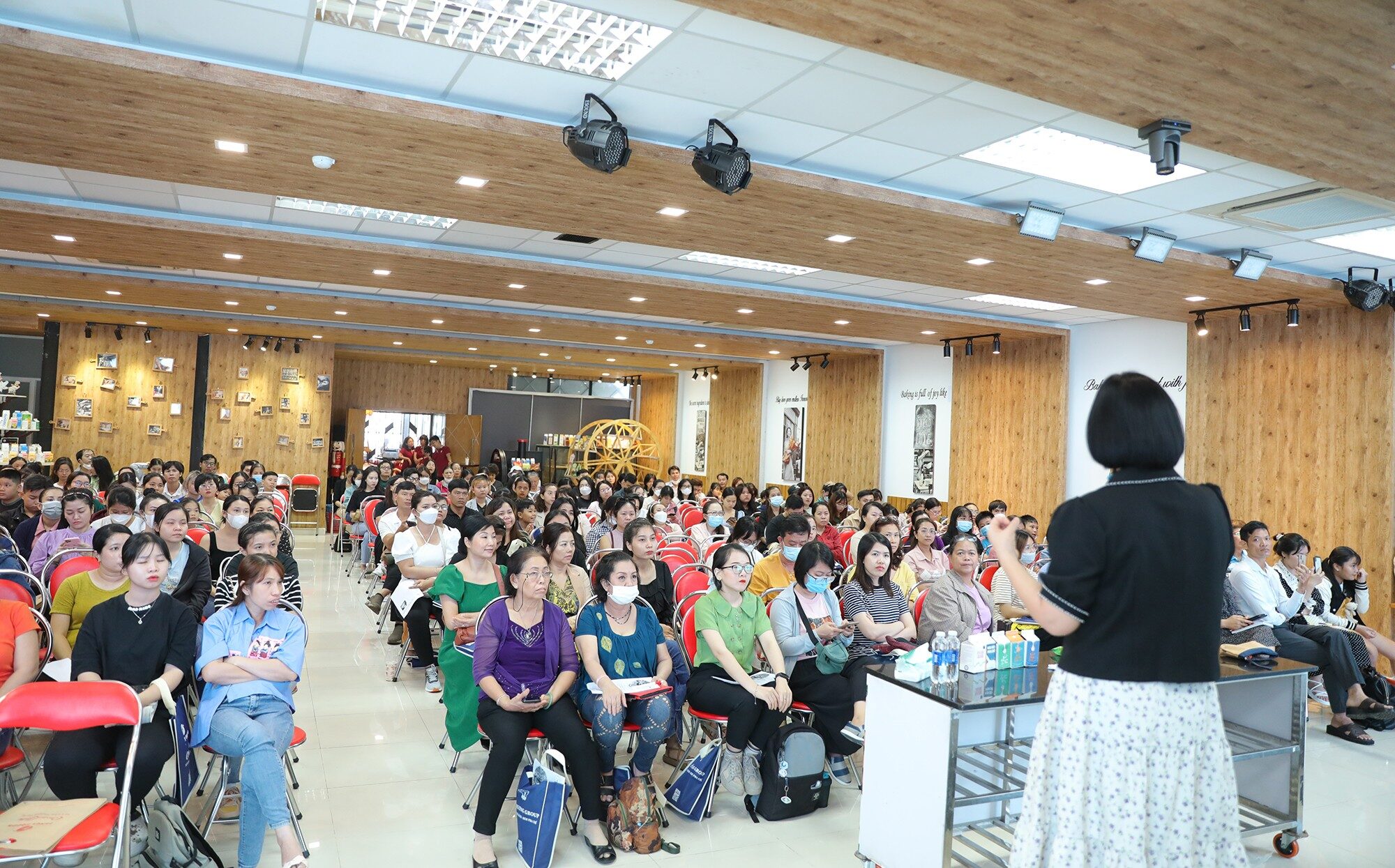 anh-33-5987.jpg