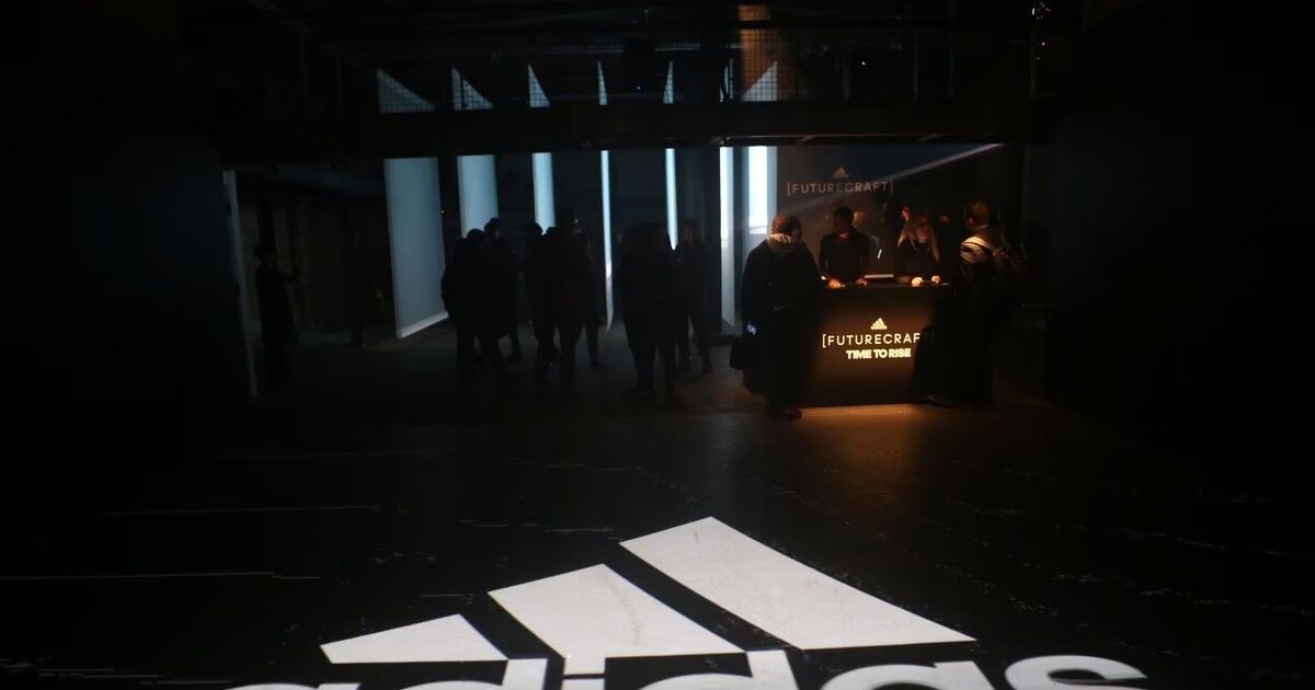 Adidas nâng dự báo doanh thu, cắt giảm khoản lỗ dự kiến cho năm 2023