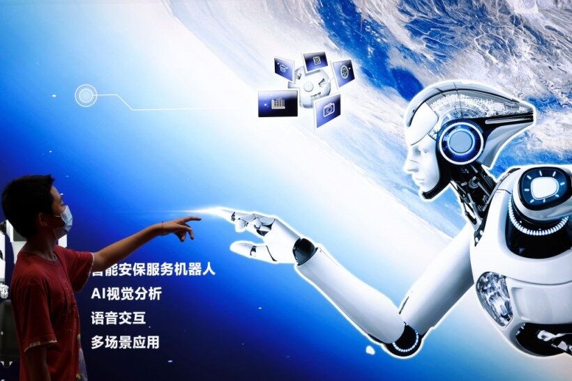 Alibaba, Tencent hào phóng đầu tư vào đối thủ Trung Quốc của OpenAI