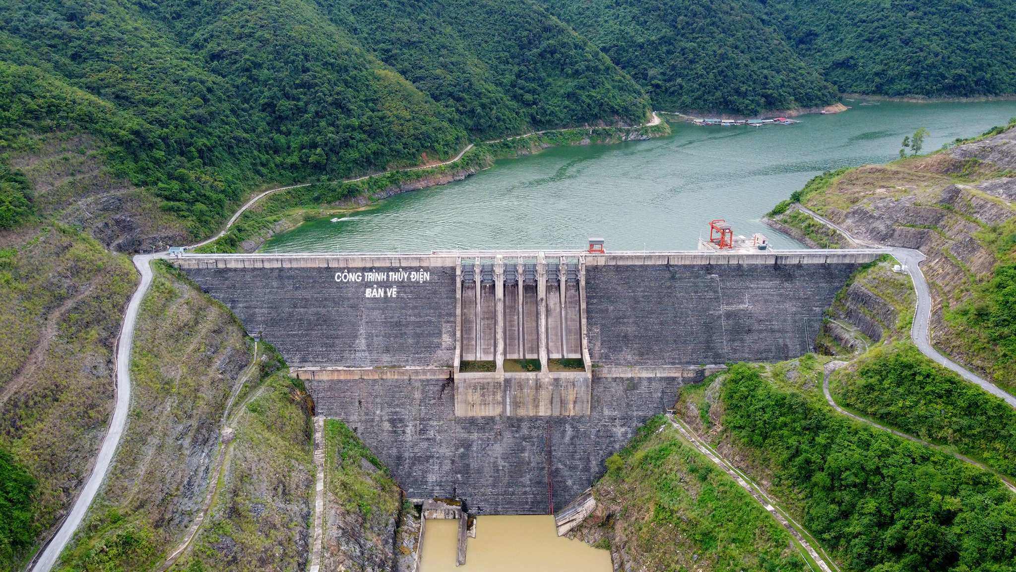 Mực nước hồ thủy điện ngày 22/10: Thủy điện từ Nghệ An đến Quảng Nam đón mưa lớn