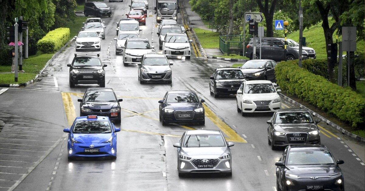 Sở hữu xe ô tô đang dần trở thành "giấc mơ xa xỉ" của người dân Singapore