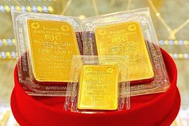 Giá vàng thế giới vẫn "chần chừ" trước dữ liệu CPI