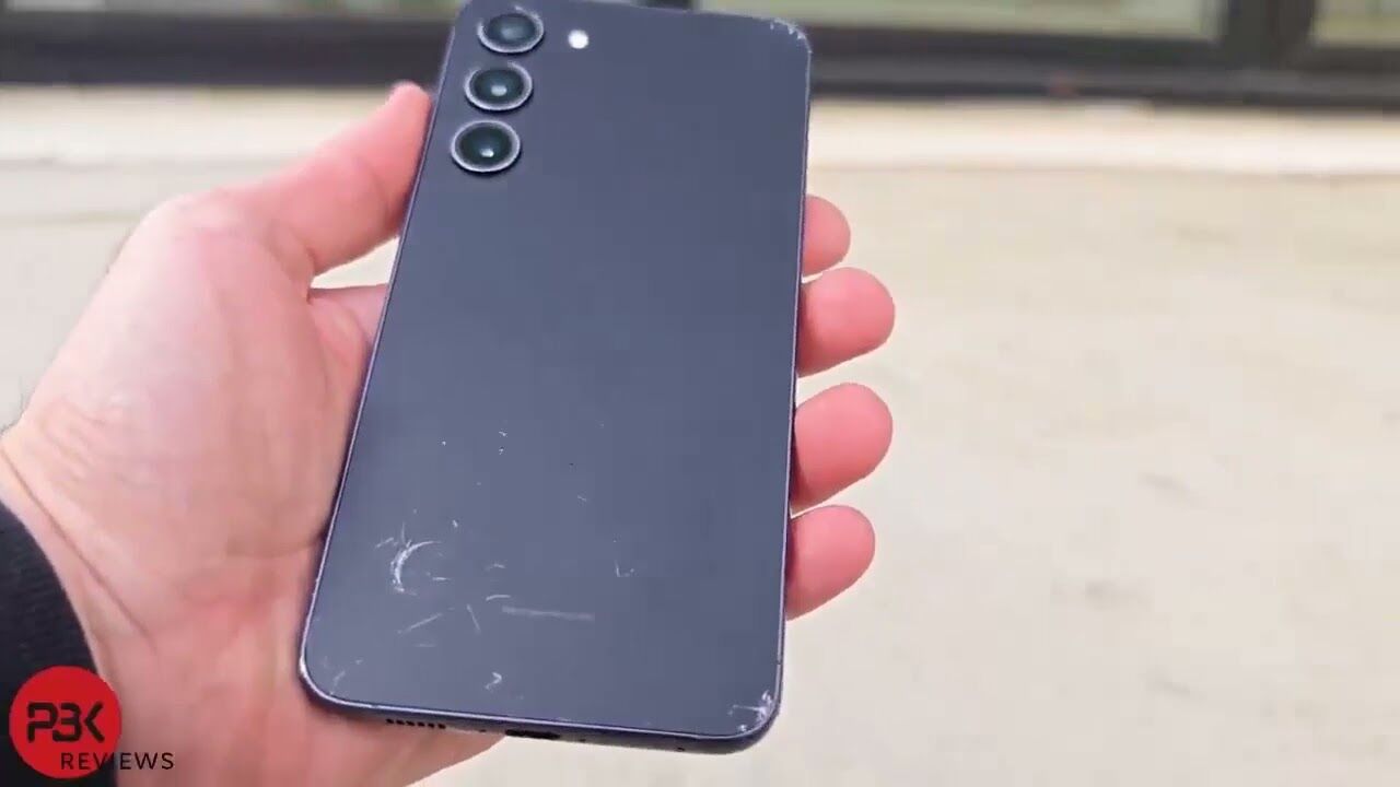 Những màn thử nghiệm rơi "kinh khủng" với Galaxy S23+