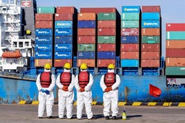Thặng dư thương mại đạt 1,07 tỷ USD trong nửa đầu tháng 2/2023