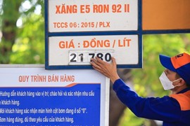 Bộ Tài chính không muốn một mình điều hành giá xăng dầu