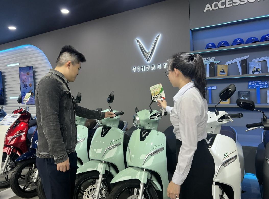 Nha dau tu dua nhau tro thanh dai ly uy quyen xe may dien VinFast 2 Nhà đầu tư đua nhau trở thành đại lý ủy quyền xe máy điện VinFast