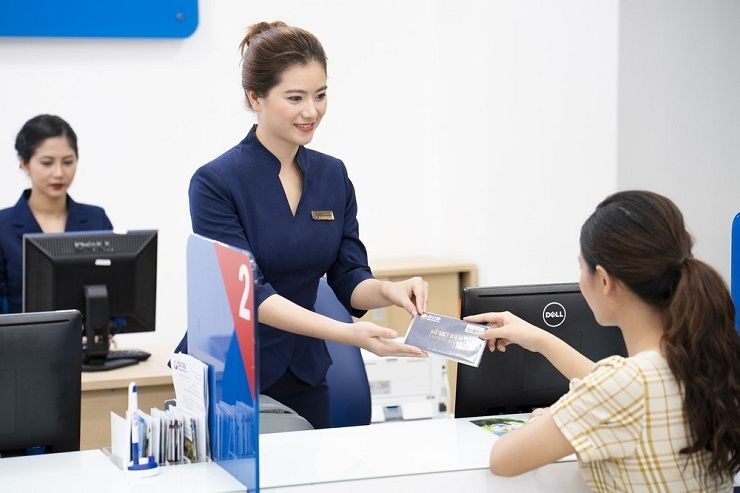 Ngan hang dua giam lai suat huy dong, muc 9%/nam bat dau hiem gap lãi suất huy động các ngân hàng