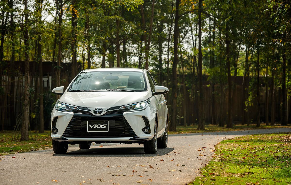 Top 10 xe bán chạy nhất thị trường Việt tháng 2/2023: Hyundai Accent và Toyota Vios như 2 thái cực