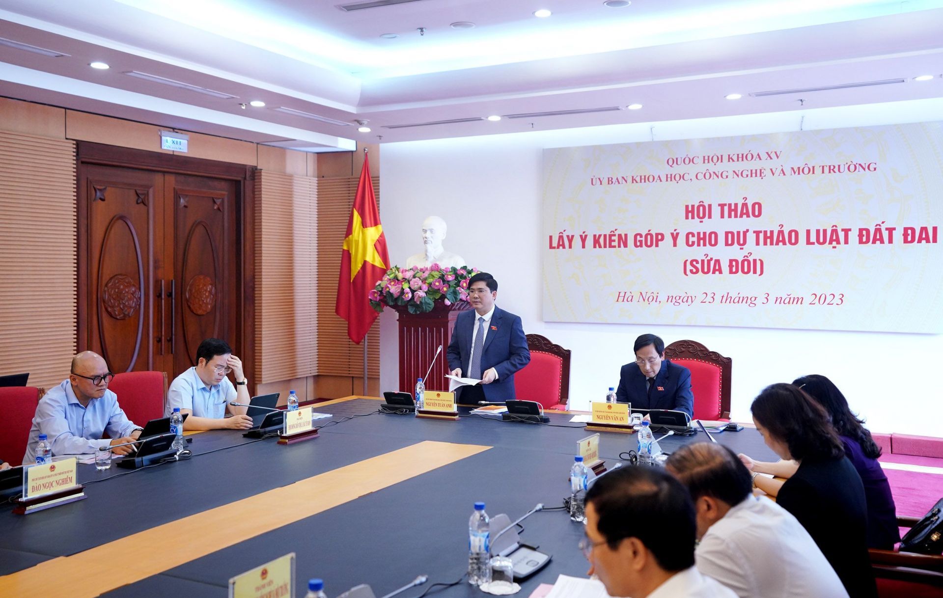 Luật Đất đai