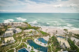 Đổi chiến lược, các khách sạn ở Mexico chuyển từ bình dân sang nhóm du khách giàu có