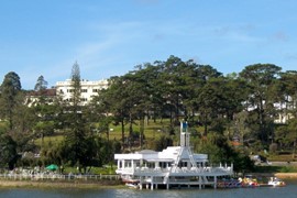 Lâm Đồng sắp đấu giá Nhà hàng Thủy Tạ trên hồ Xuân Hương Đà Lạt