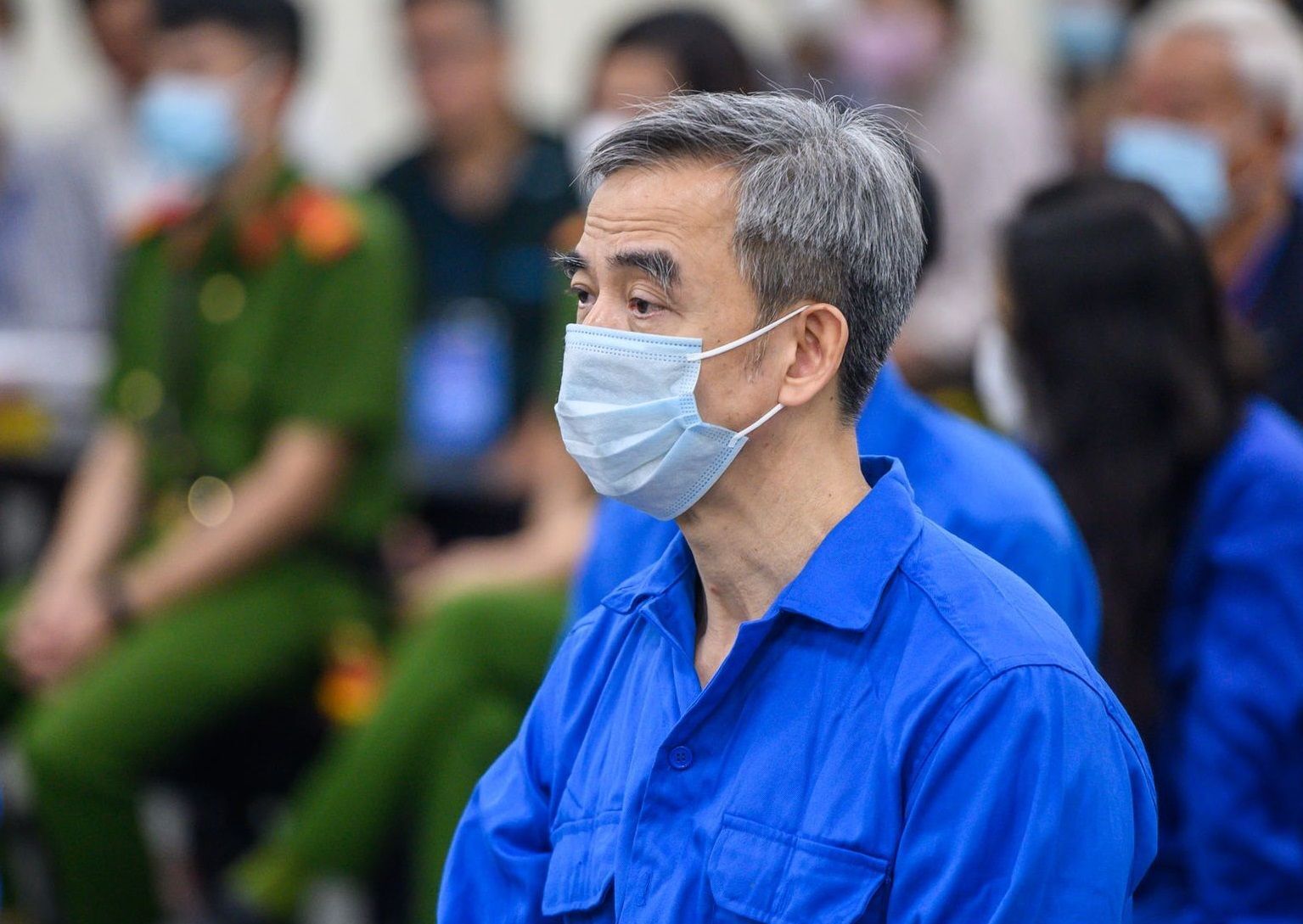 Vu an tai benh vien Tim Ha Noi: Ong Nguyen Quang Tuan bi tuyen 3 nam tu, khong bi cam hanh nghe nguyễn quang tuấn bệnh viện tim hà nội