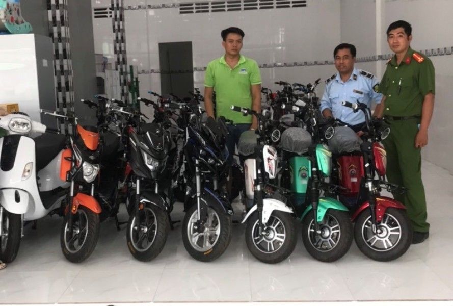 Thu giữ nhiều xe đạp điện nhập lậu ở Bến Tre
