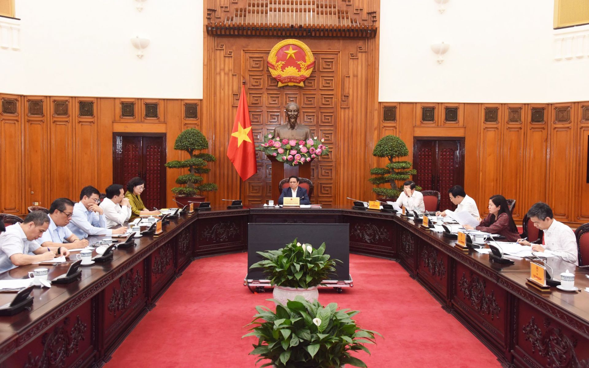 điều hành lãi suất
