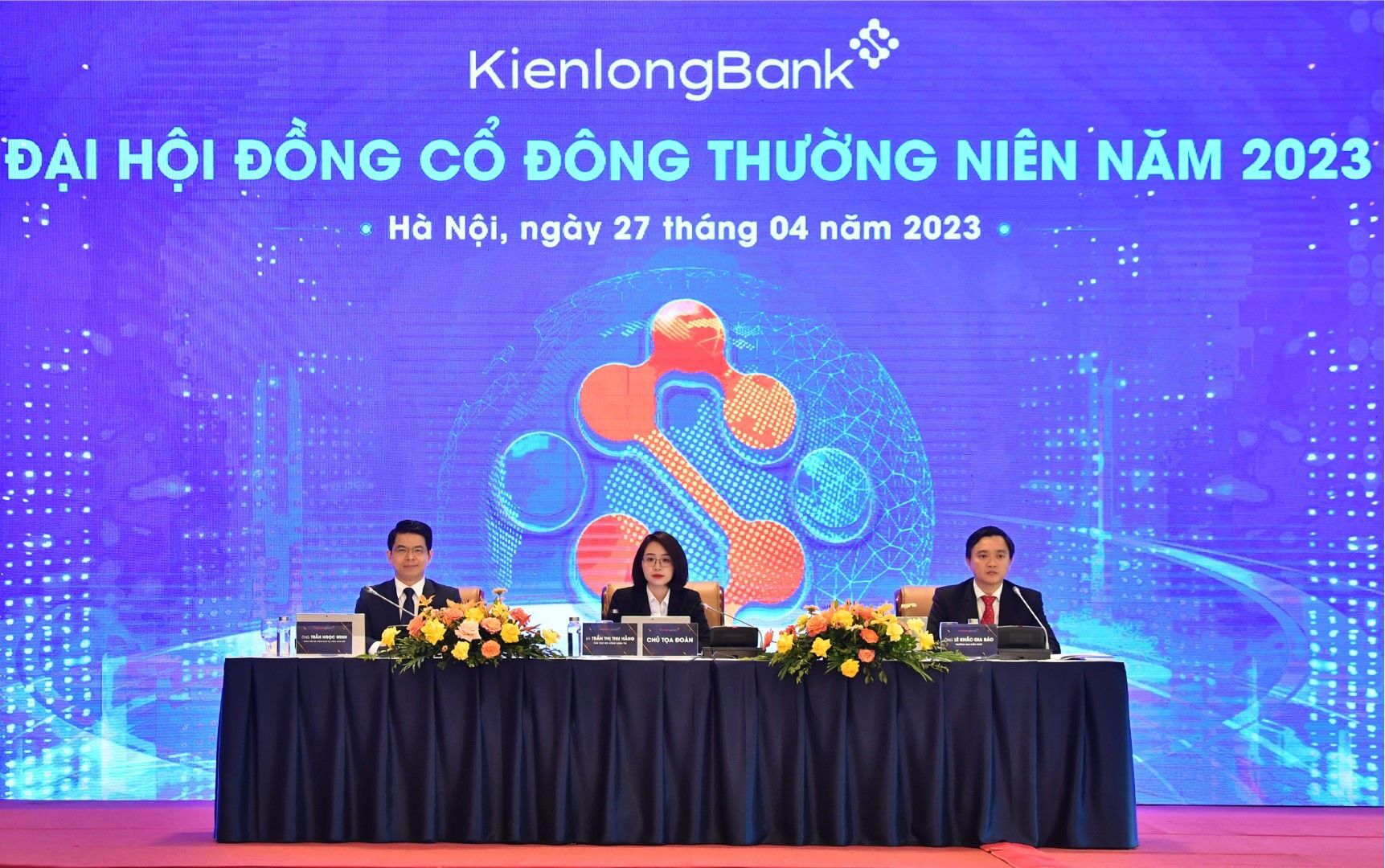 DHDCD Kienlongbank: Muc tieu lai truoc thue 700 ty ĐHĐCĐ Kienlongbank
