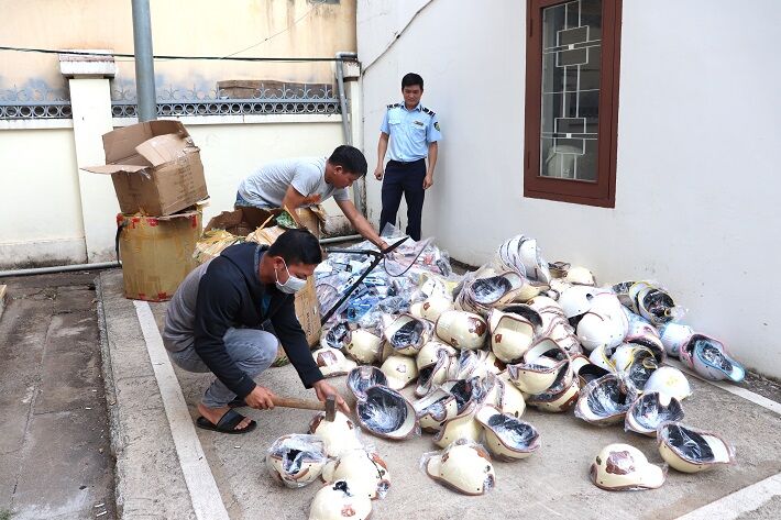 hàng hoá vi phạm