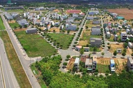 VARS: Nếu quy hoạch, hạ tầng còn mang tính đồn đoán, giá nhà có thể bị thổi lên rất cao