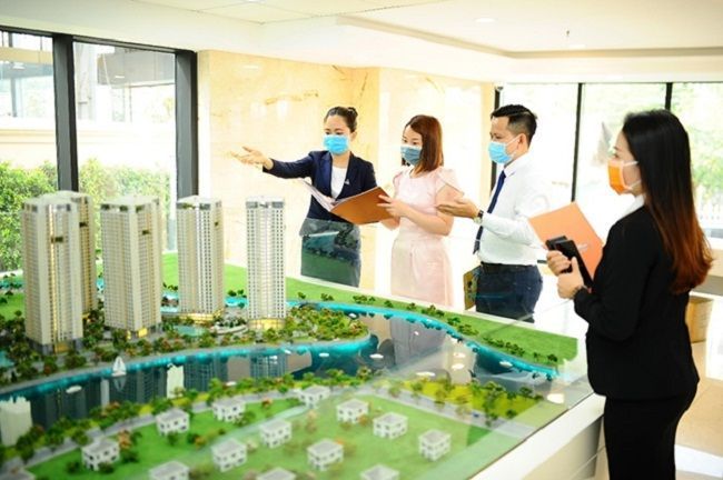 môi giới bất động sản