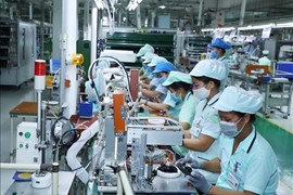 Standard Chartered hạ dự báo tăng trưởng GDP của Việt Nam năm 2023