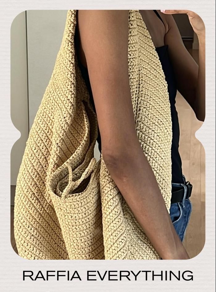 Xu huong dinh hinh thoi trang he gay bao nam 2023 2 summer-2023-fashion-trends-306879-1682295696940-image-700x0c.jpg