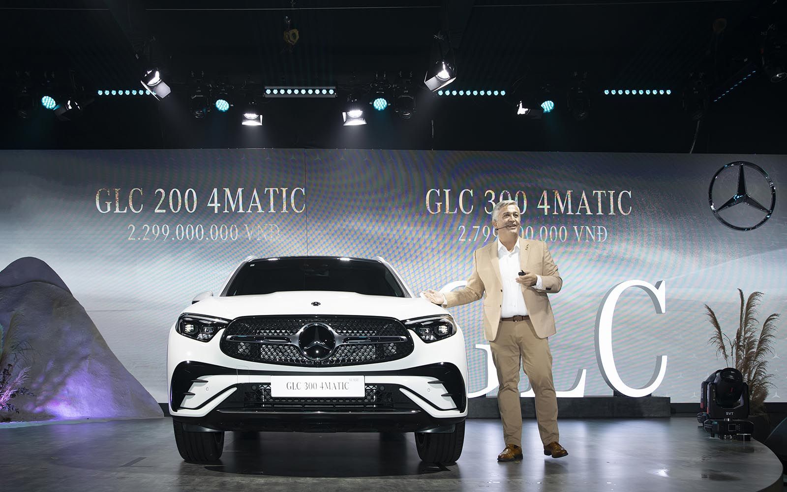 Mercedes-Benz GLC thế hệ mới ra mắt Việt Nam, giá từ 2,3 tỷ đồng