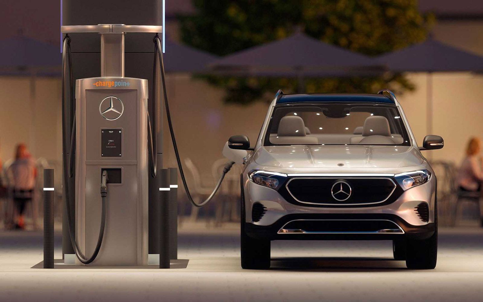 Mercedes-Benz hoạt động thế nào trong năm 2023 tại Việt Nam?