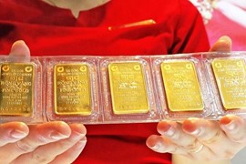 USD suy giảm trước kỳ vọng cắt giảm lãi suất, giá vàng phục hồi