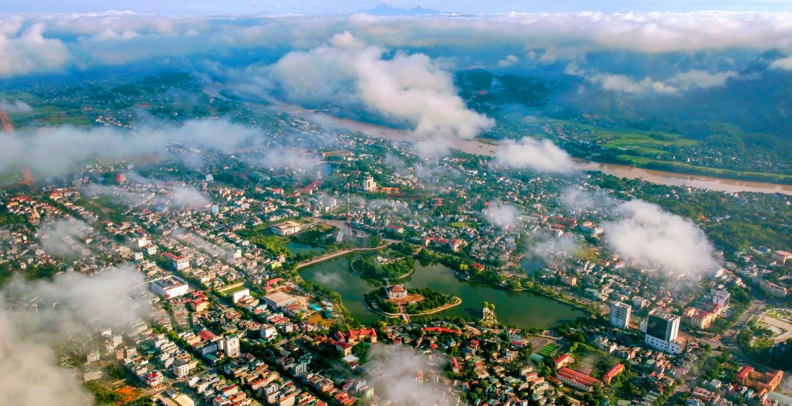 Hơn 2 năm, Tuyên Quang đón 30.000 tỷ đồng đầu tư từ các tập đoàn lớn