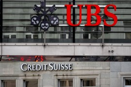 UBS thiệt hại 17 tỷ USD từ việc tiếp quản Credit Suisse