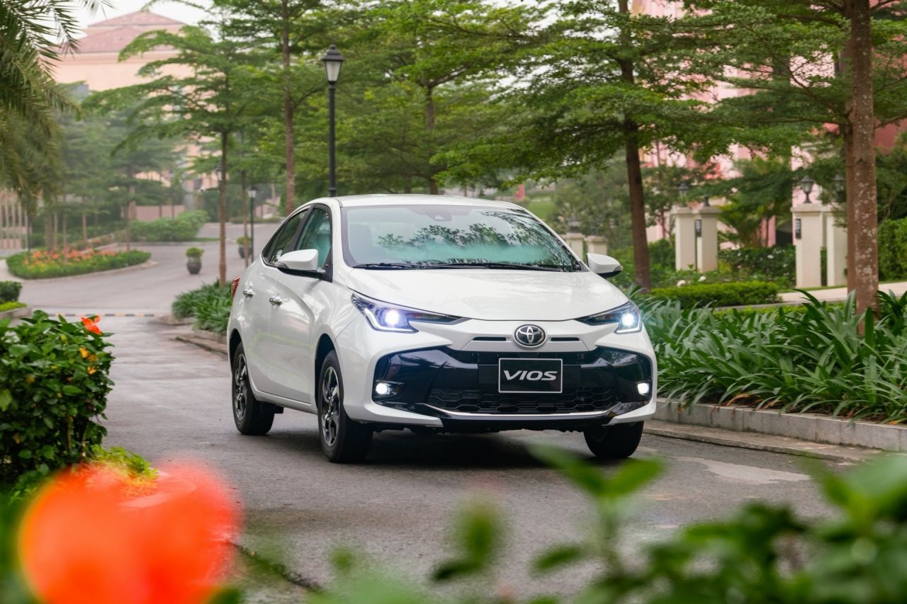Toyota Corolla Cross có doanh số bùng nổ trong tháng 4/2023