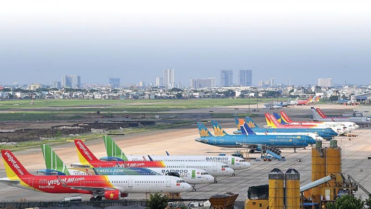 Uy ban Thuong vu Quoc hoi ung ho giu tran gia ve may bay trần giá vé