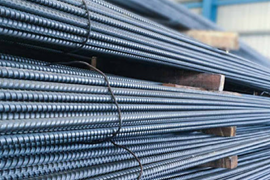 Giá thép ngày 30/5: Thép trong nước tiếp tục đi ngang