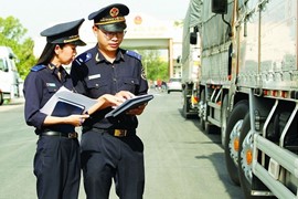 Đề xuất sửa quy định về quản lý cửa khẩu, tránh gây phiền hà cho doanh nghiệp và người dân