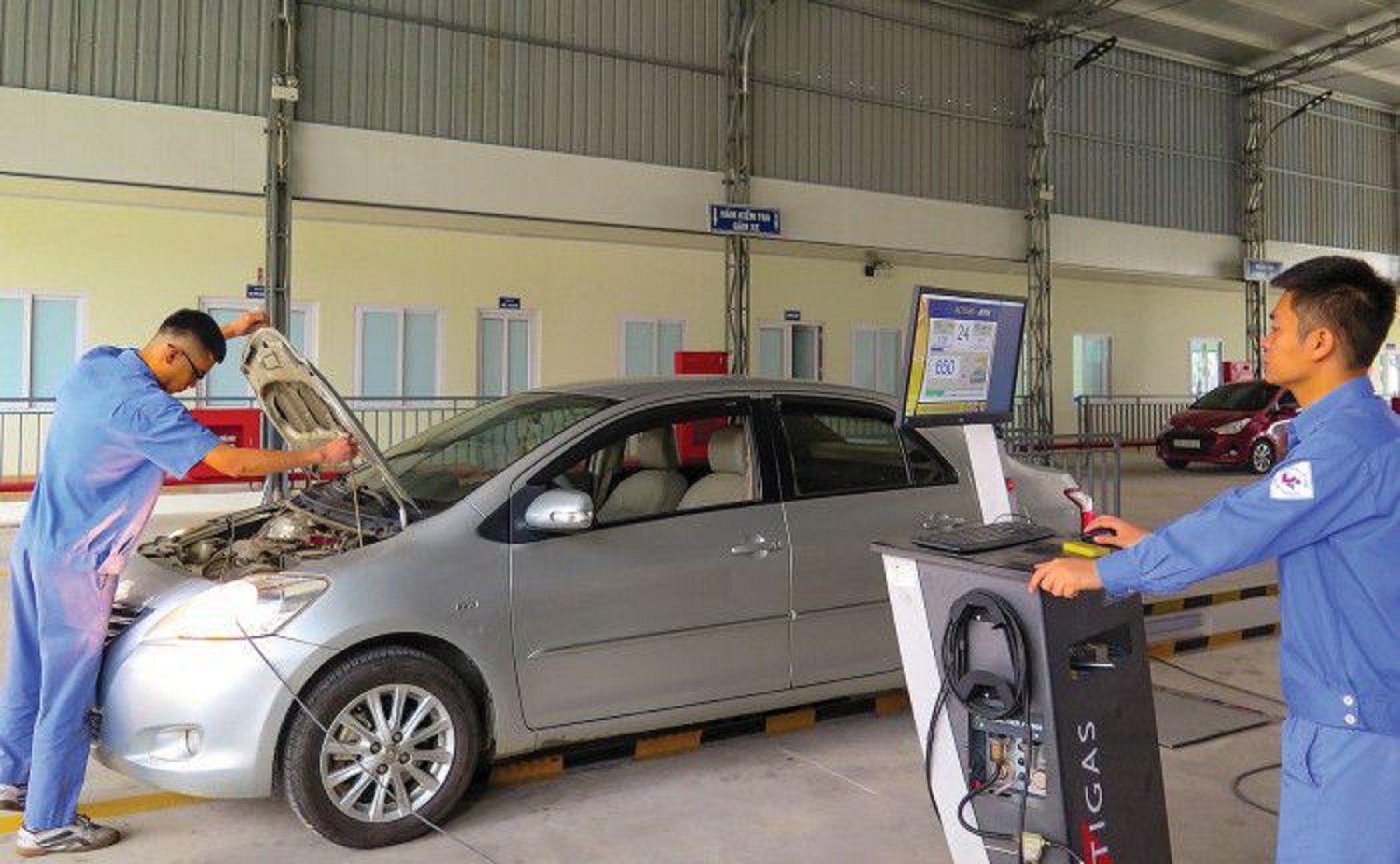 đăng kiểm xe ô tô