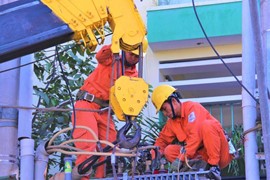 Lịch cắt điện Hà Nội ngày 15/6: Nhiều quận, huyện được hoãn cắt điện