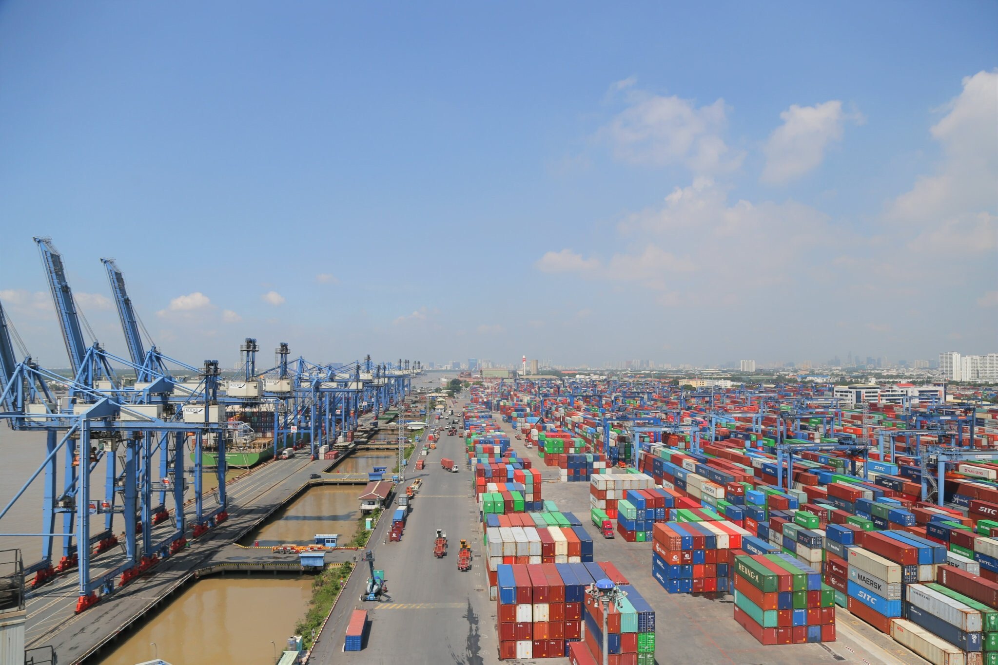mot-doanh-nghiep-nha-tan-cang-sap-tra-co-tuc-bang-tien-ty-le-25_648ab6da63e2d.jpg