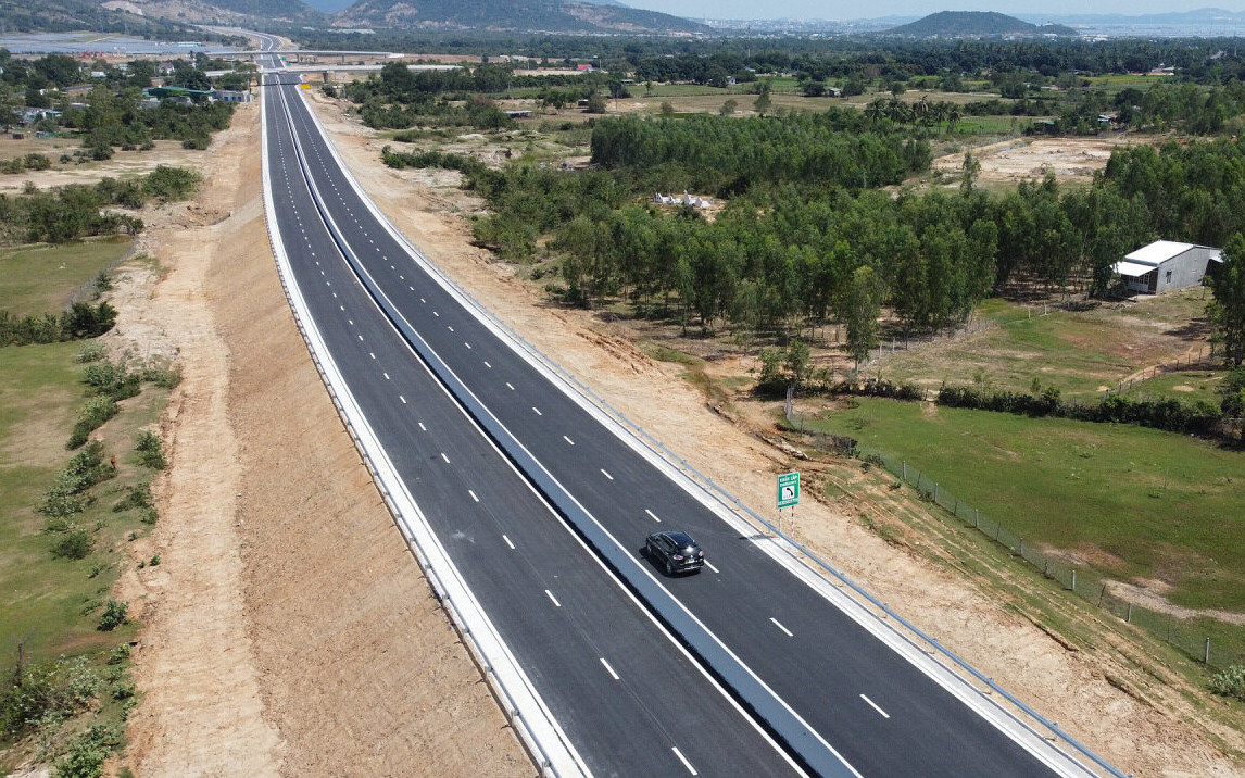 Khánh thành 2 dự án thành phần cao tốc Bắc - Nam đi qua Khánh Hòa và Bình Thuận