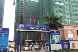 Vợ chủ tịch Địa ốc Hoàng Quân bán ra hơn 18 triệu cổ phiếu