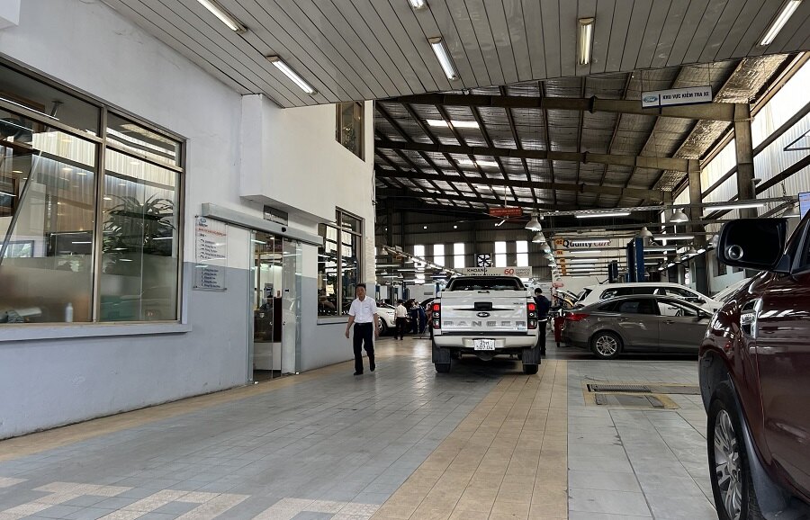 Chua duoc nghiem thu PCCC, Capital Ford Giai Phong phot lo quyet dinh tam dinh chi hoat dong 3 chua-duoc-nghiem-thu-pccc-capital-ford-giai-phong-phot-lo-quyet-dinh-tam-dinh-chi-hoat-dong_6486dfc58951a.jpg