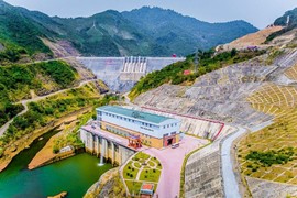 Thủy điện Vĩnh Sơn - Sông Hinh liên tục chi tiền mua lại trái phiếu trước hạn
