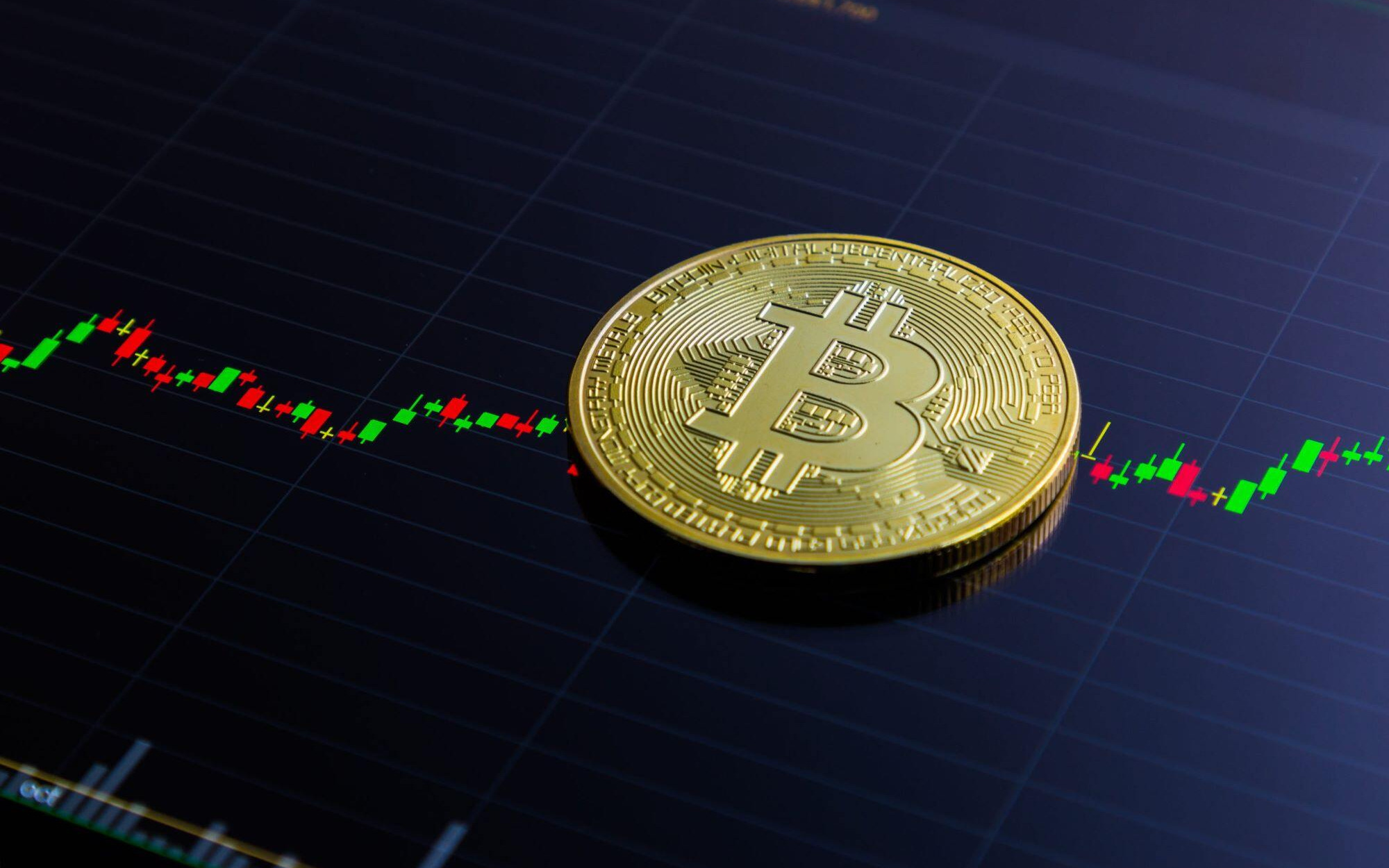 Giá Bitcoin chưa thể dứt mốc 27.000 USD