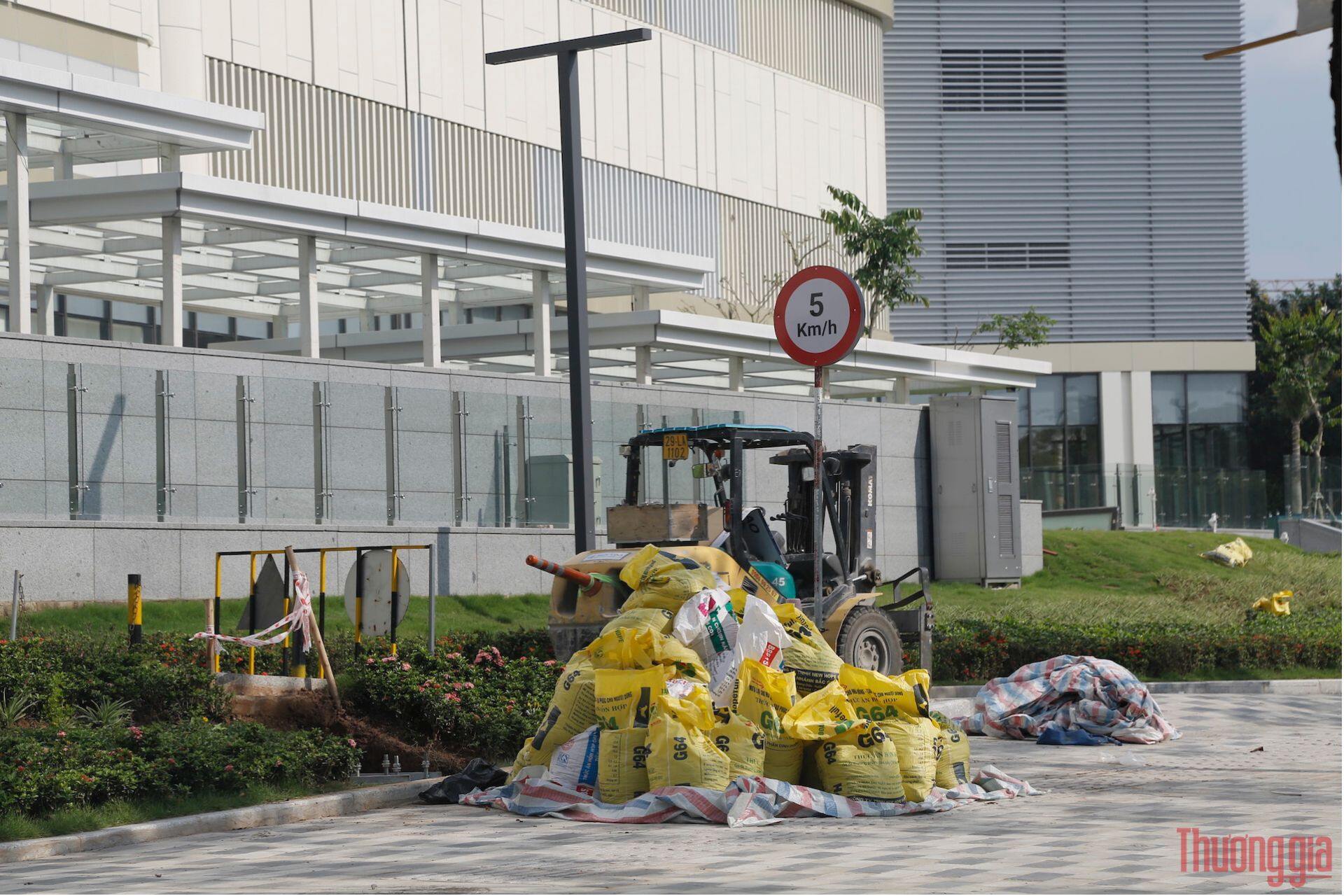 can-canh-sieu-du-an-lotte-mall-ha-noi-600-trieu-usd-sap-khai-truong_649e64fe3c5b9.jpg