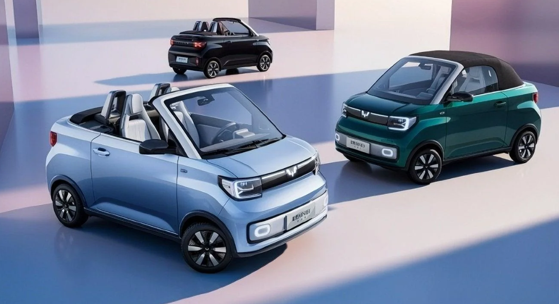 Wuling HongGuang Mini EV có giá bán rẻ, ngoại thất và trang bị cơ bản, đủ để sử dụng trong phố