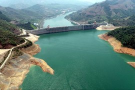 Thủy văn ngày 10/7: Nước về hồ Sơn La hơn 2.400 m3/s, sản lượng thủy điện cả nước đạt 243,3 triệu kWh