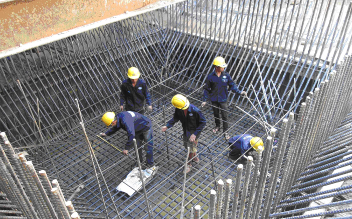 Giá thép ngày 13/7: Đứng yên chờ thời